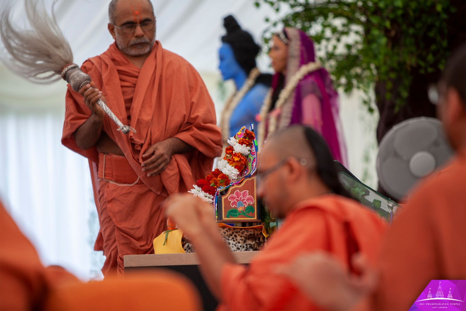 ©1987-2017 SKS Swaminarayan Temple East London